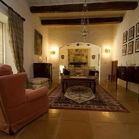 Vila Tal-magna *