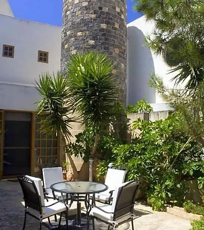 Villa Tal-magna